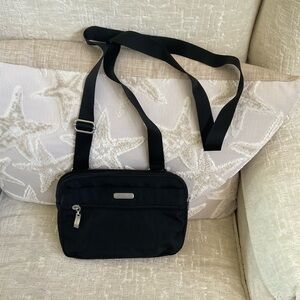 BAGGALINI Crossbody Travel Bag NWOT